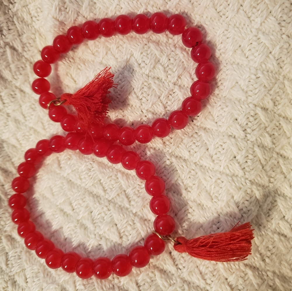 Bracelets costume.